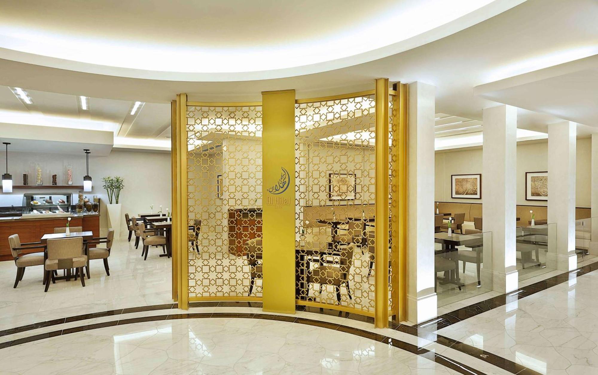 فندق كونراد 5*