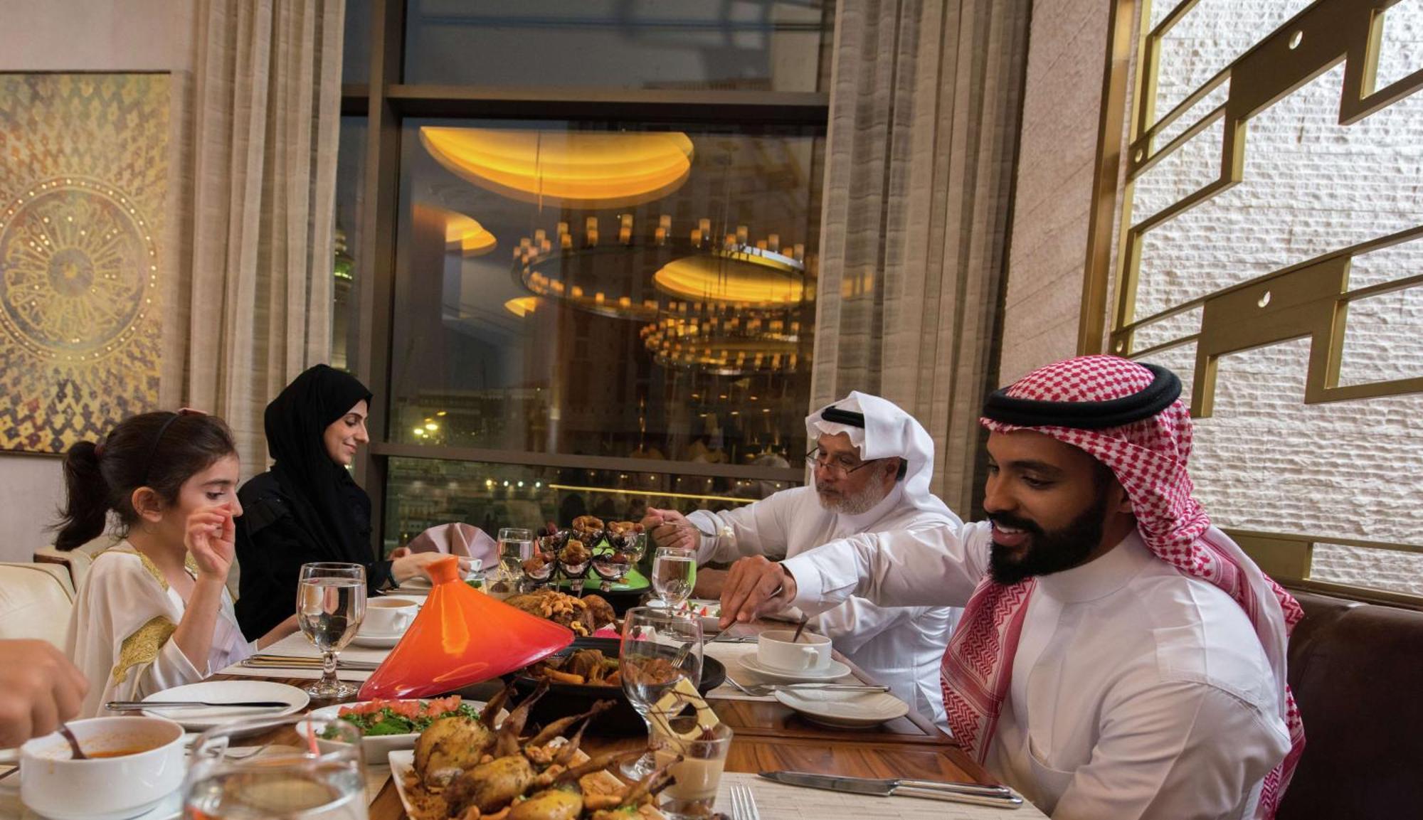 فندق كونراد 5*